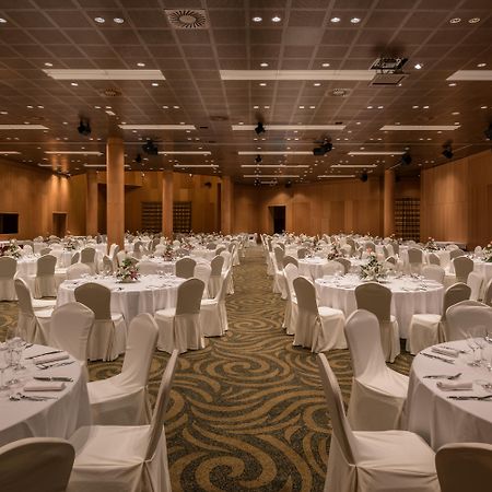 Doubletree By Hilton La Torre Golf Resort Roldan Exterior photo The Grand Ballroom